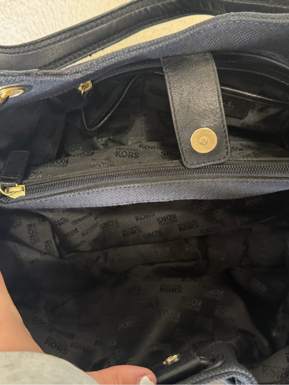 Michael Kors shoulder bag purse - Picture 3 of 4